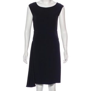 GORGEOUS BLACK PRADA SLEEVELESS KNEE LENGTH DRESS